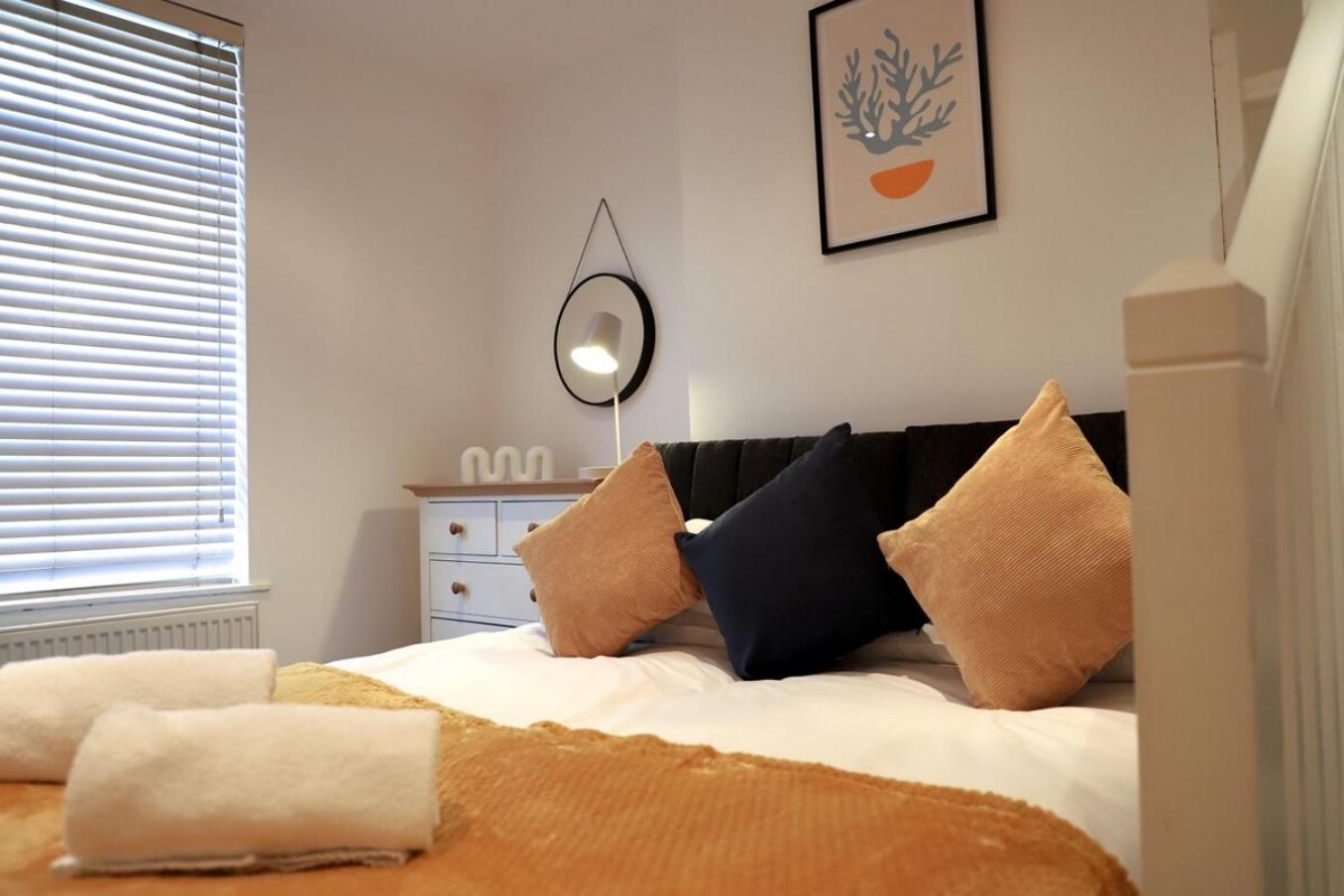 New- Modern 2Br Apt Wifi Sleep5 City Centre Шефилд Экстерьер фото