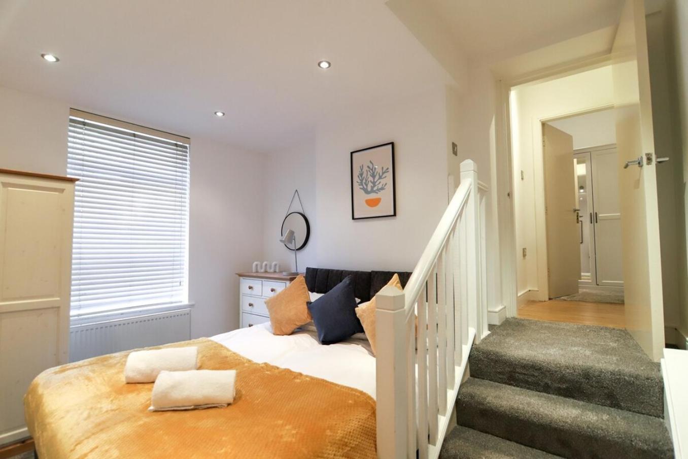New- Modern 2Br Apt Wifi Sleep5 City Centre Шефилд Экстерьер фото