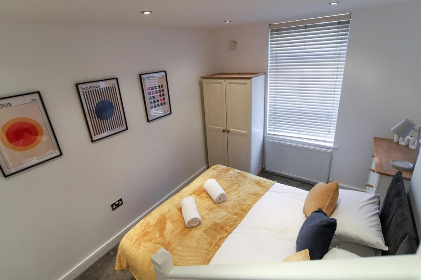 New- Modern 2Br Apt Wifi Sleep5 City Centre Шефилд Экстерьер фото